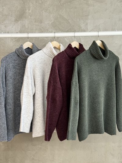 Πλεκτό πουλόβερ ζιβάγκο