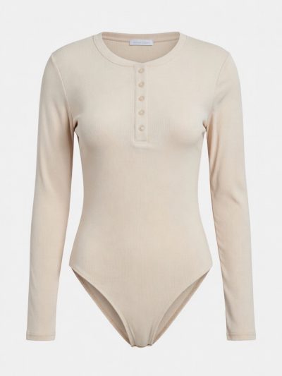 Κορμάκι με κουμπάκια